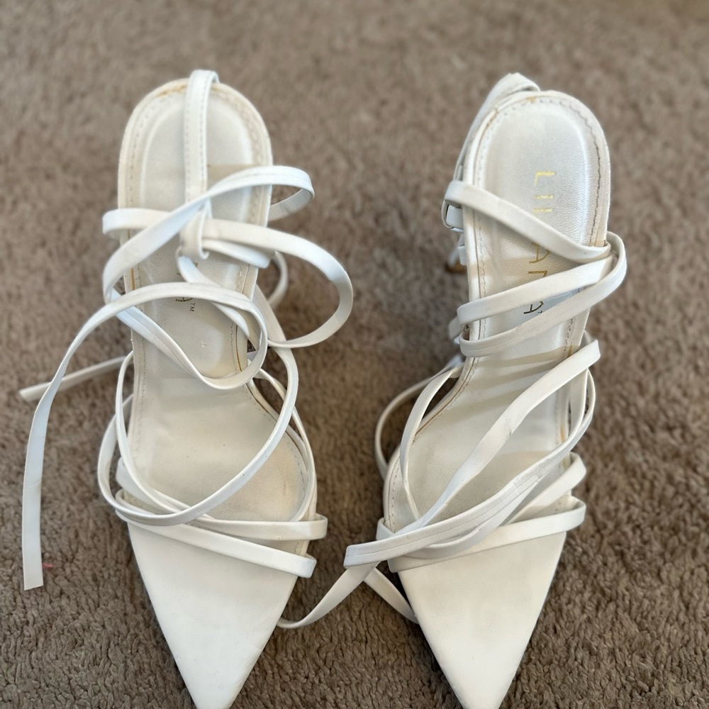 Elegant White Strappy Women's Heels
